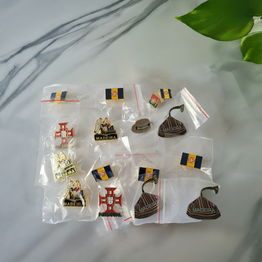pins da madeira
